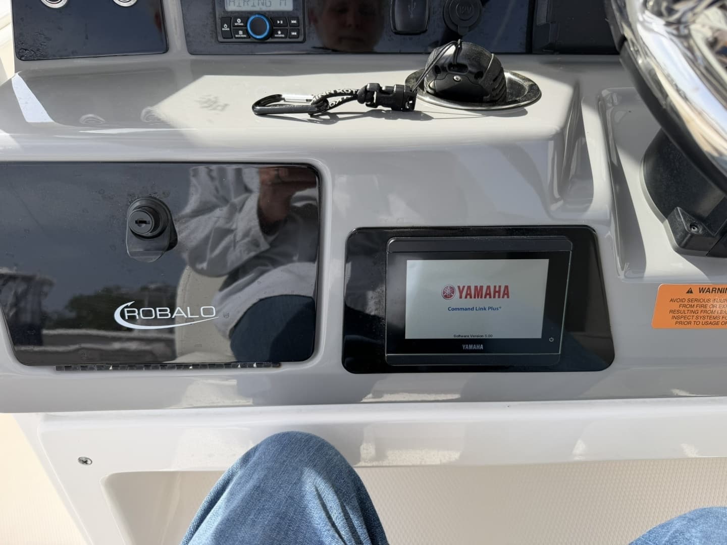 2023 Robalo — - Image 43