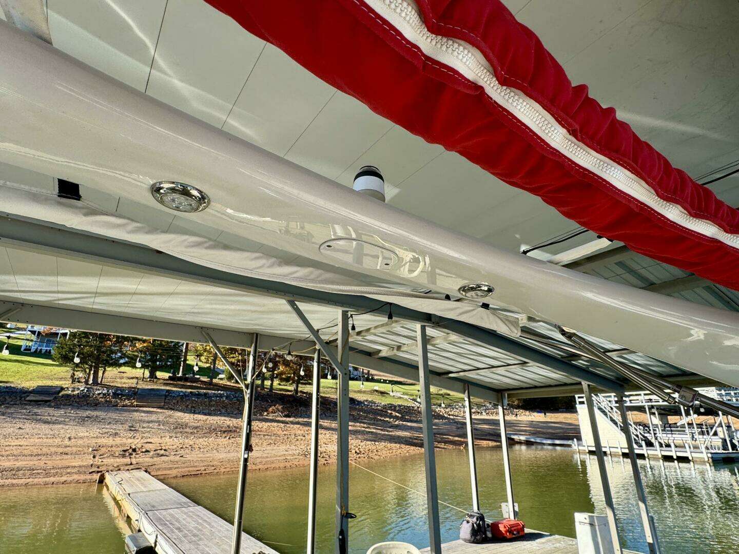 2016 Crownline Eclipse E4 - Image 100