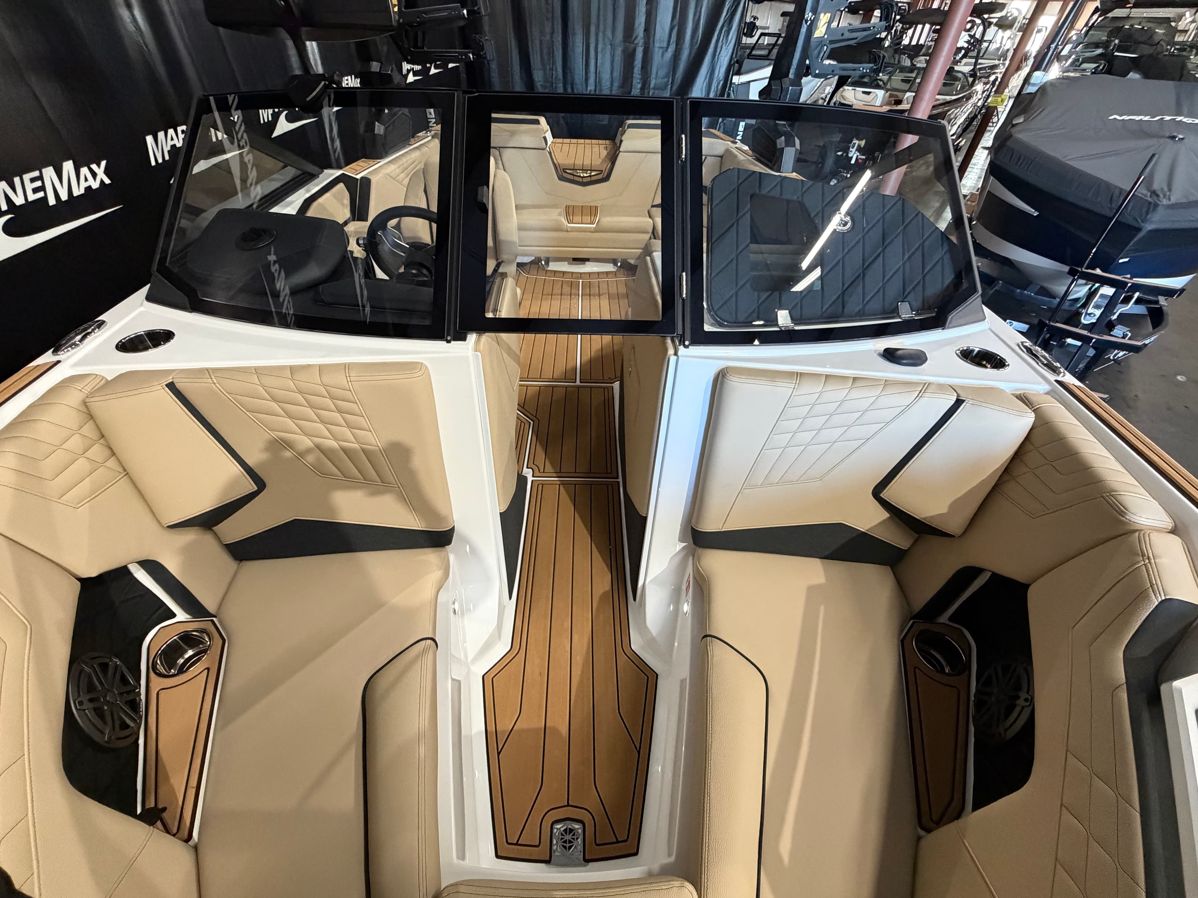 2026 Nautique Super Air Nautique S21 - 34