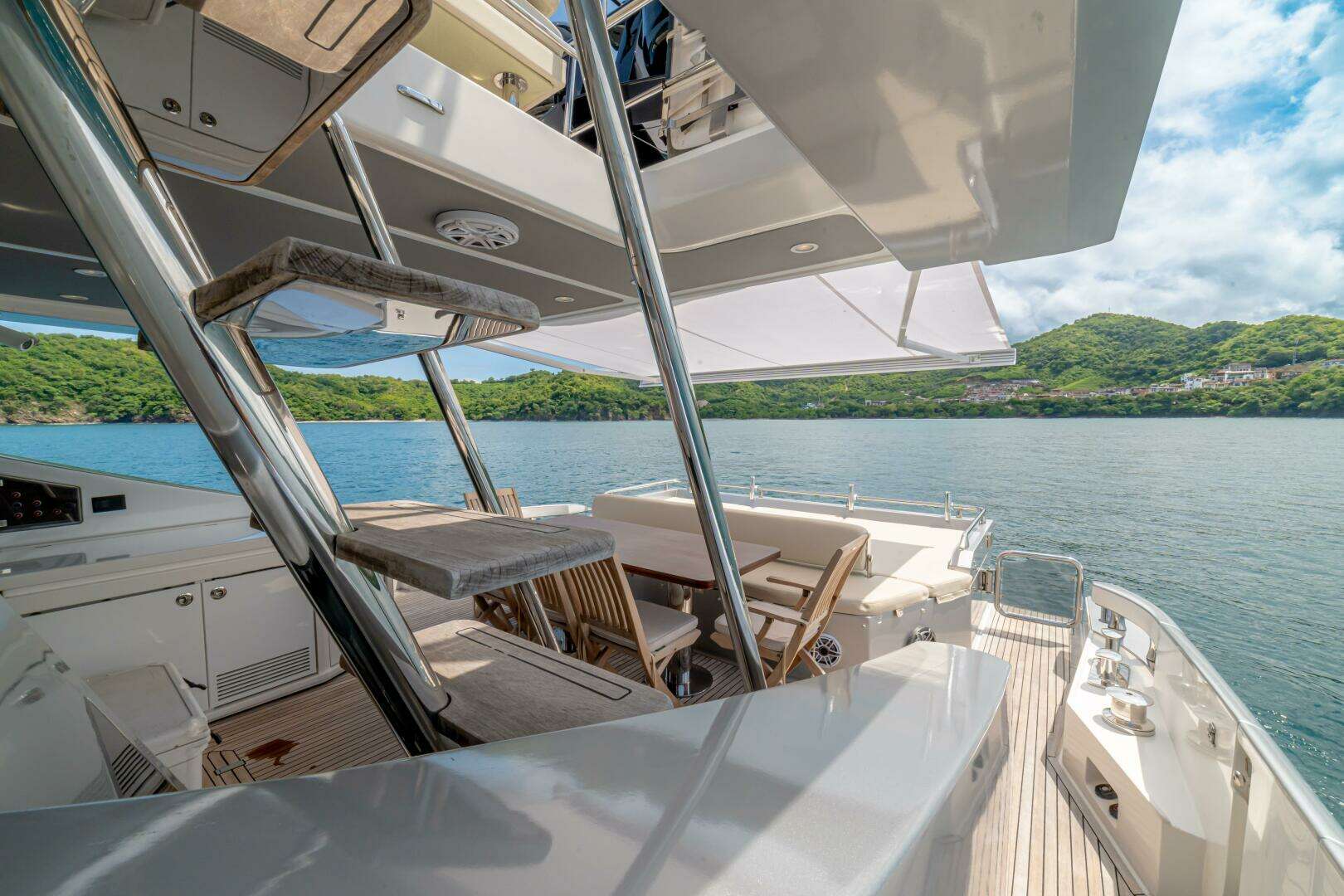 2017 Azimut 77S - Image 48