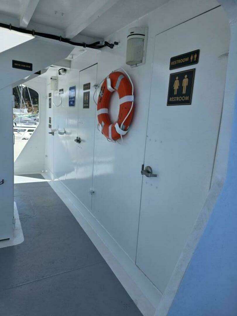 1986 Gulf Craft Passenger - Image 27
