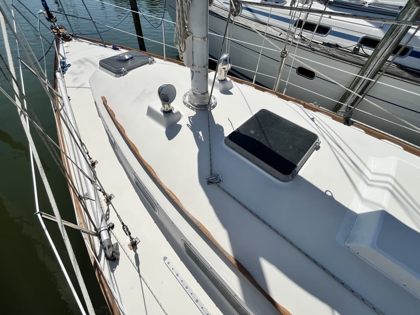1984 Sabre 34 - Image 4