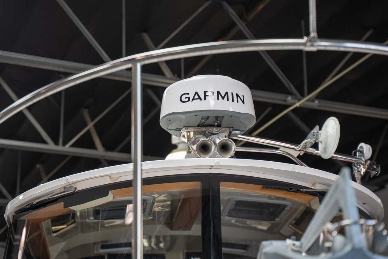 Garmin radar on 2025 Ranger Tugs R-25 boat, showcasing advanced navigation technology.