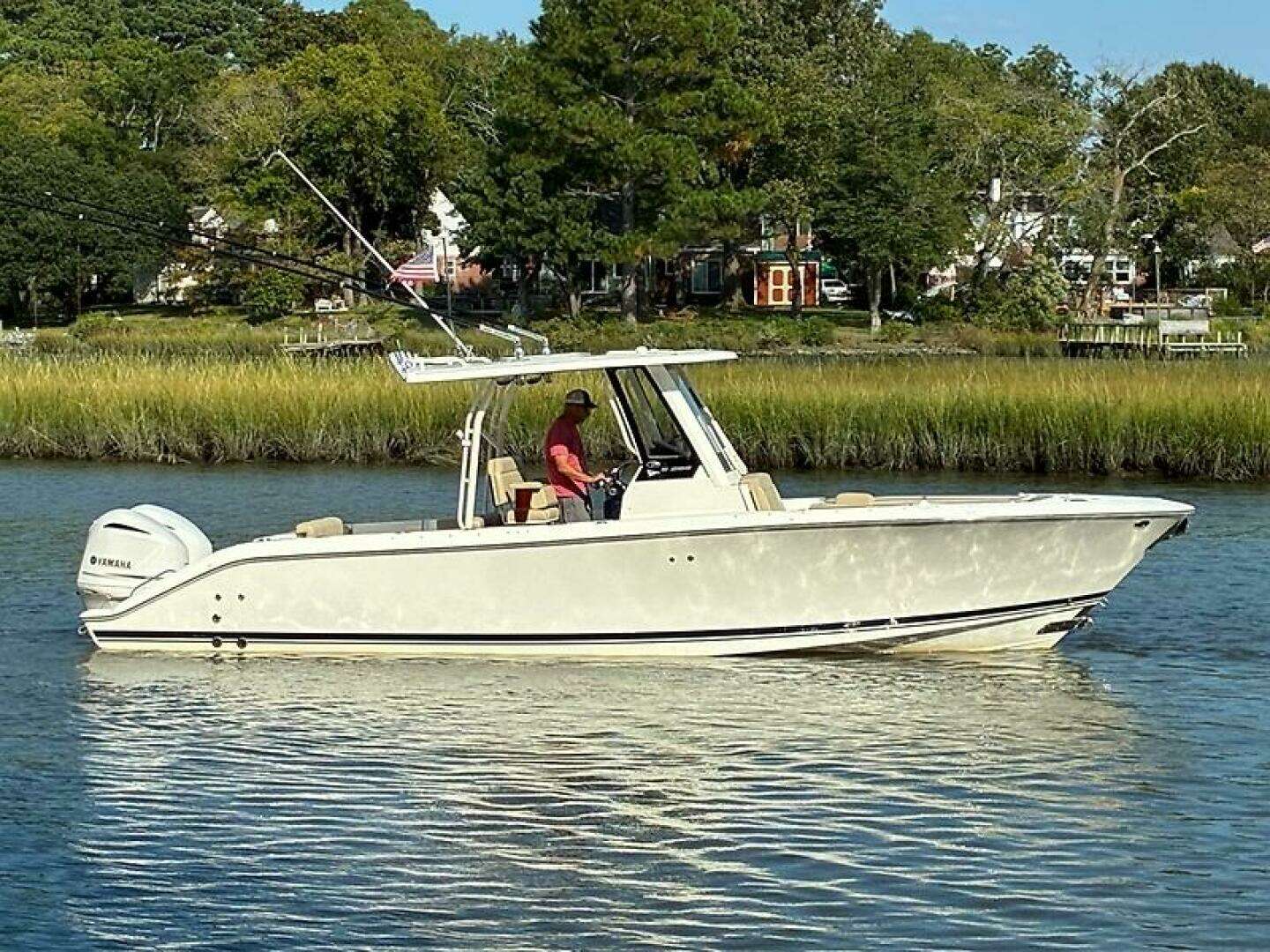 2019 Pursuit S 288 - Image 3