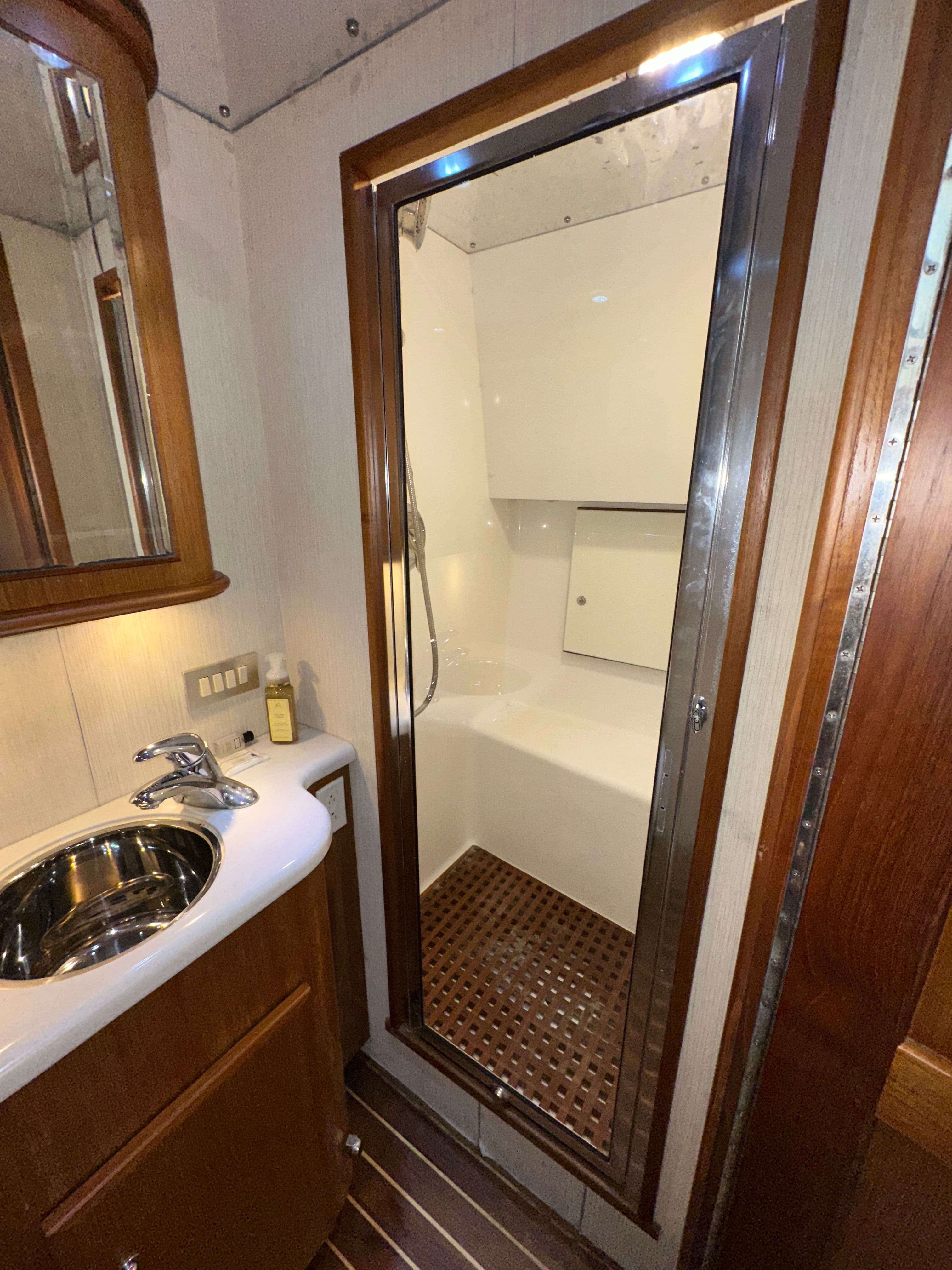 2007 Topaz 40 Express - 42