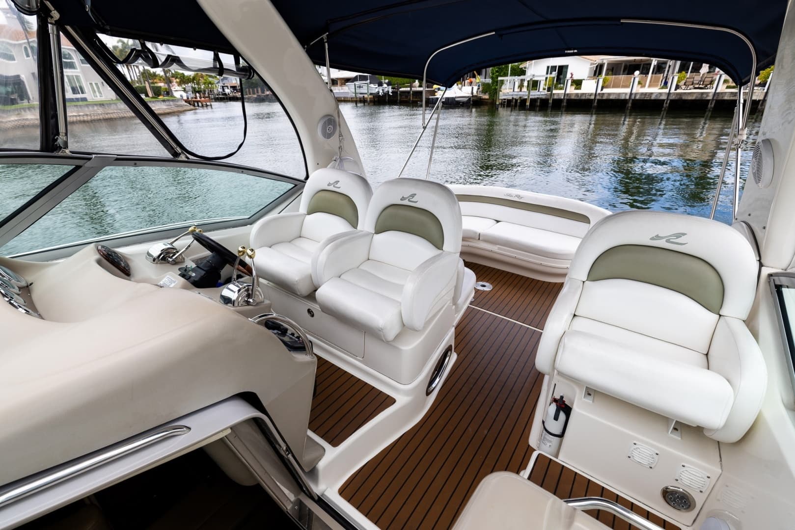 2007 Sea Ray 340 Sundancer - Image 16