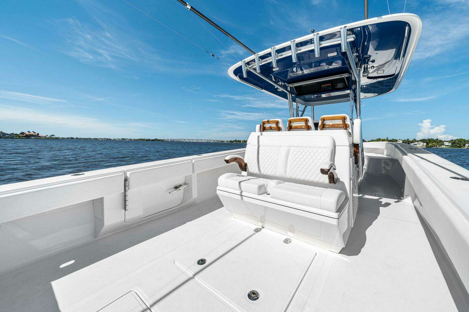 2024 Bahama 41 - Image 47