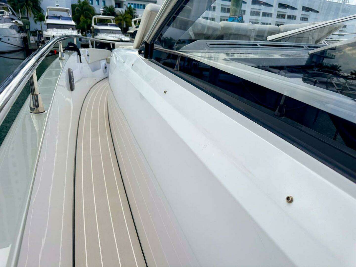 2023 Azimut Verve 47 - Image 27