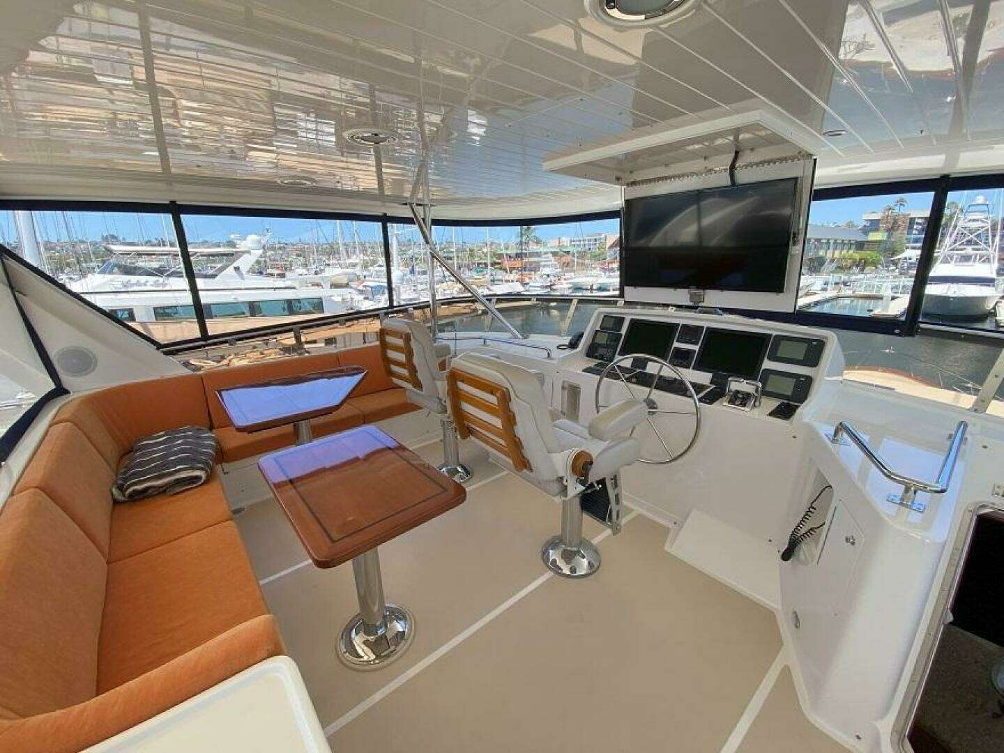 2005 Offshore Yachts — - Image 15