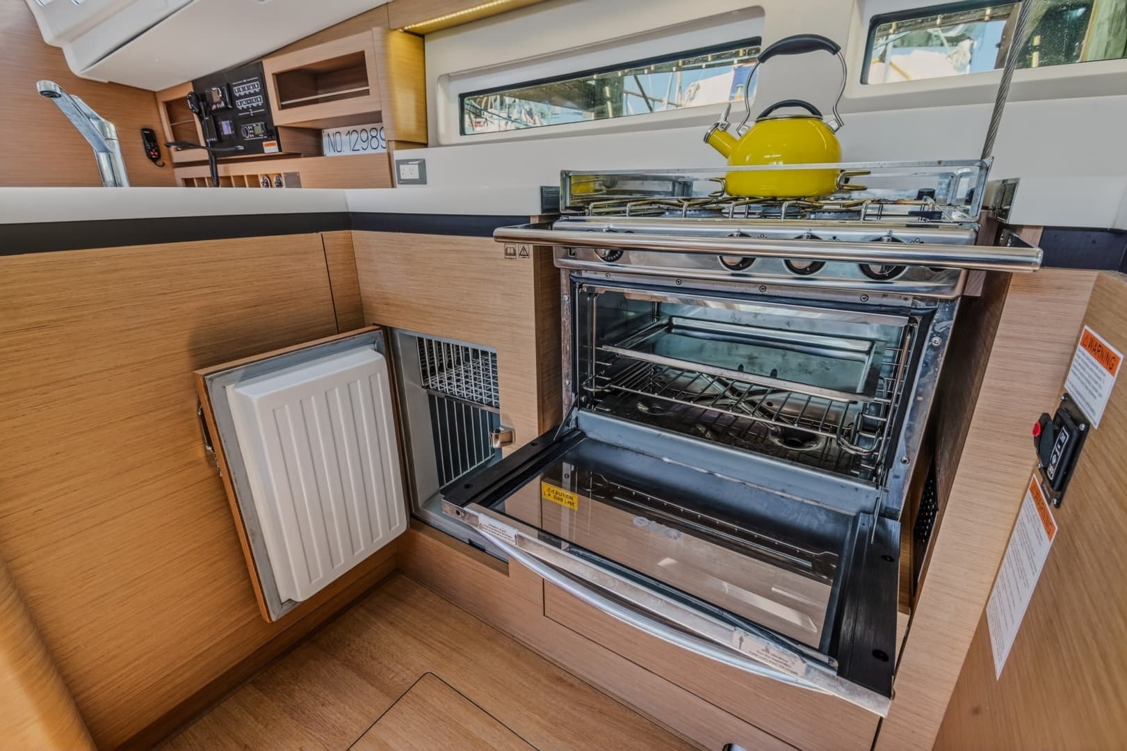 2019 Jeanneau Sun Odyssey 490 - Image 29