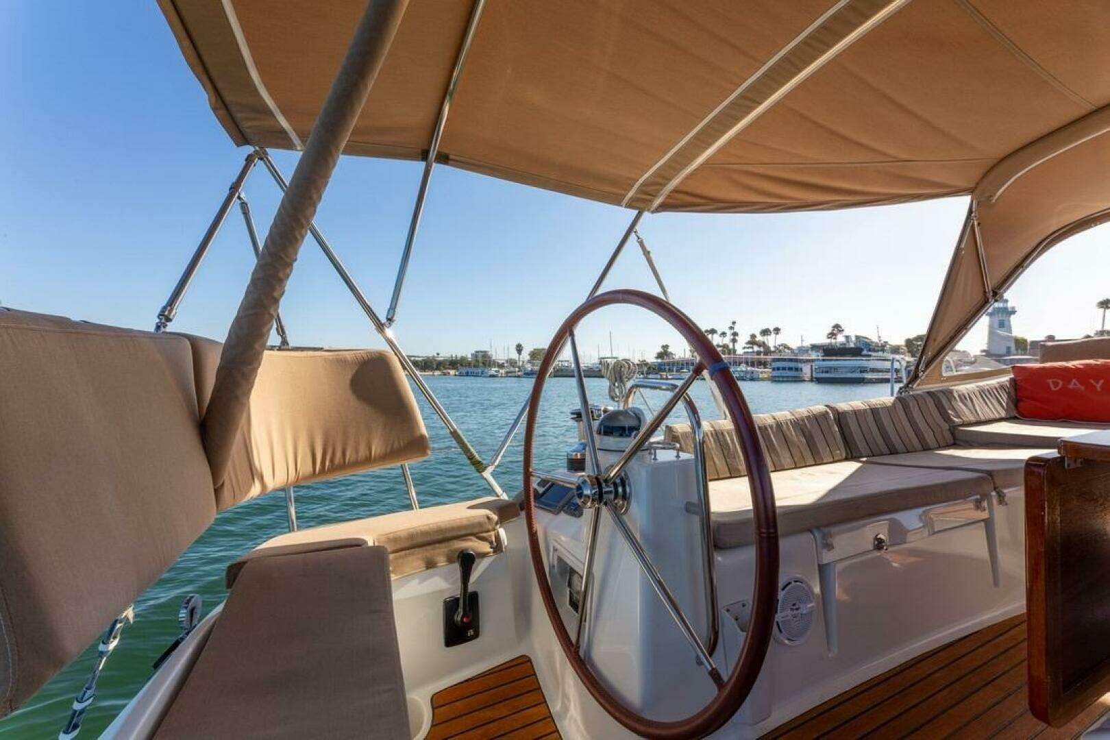 2015 Jeanneau 53DS - Image 26