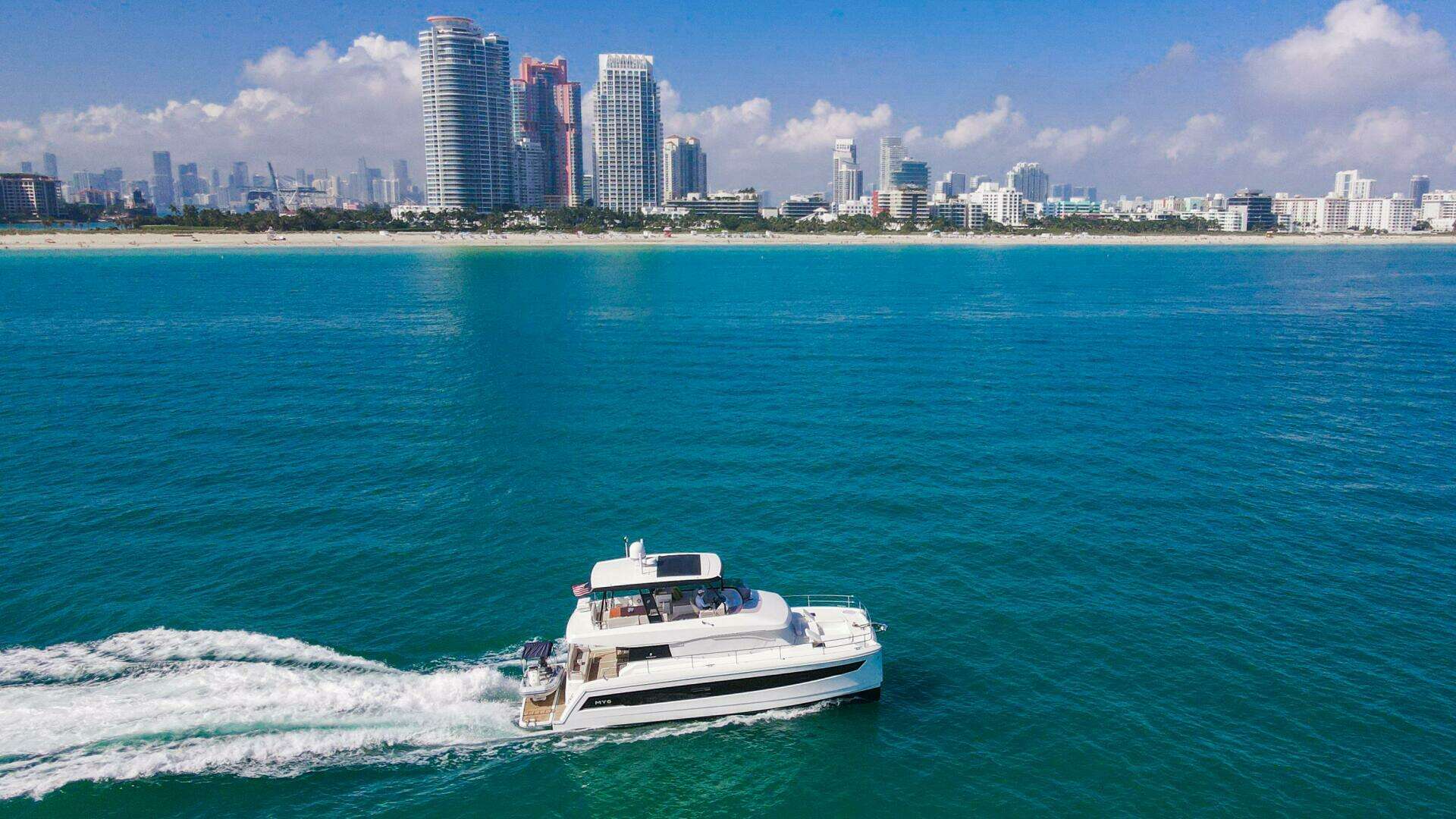 2022 Fountaine Pajot MY6 - Image 29