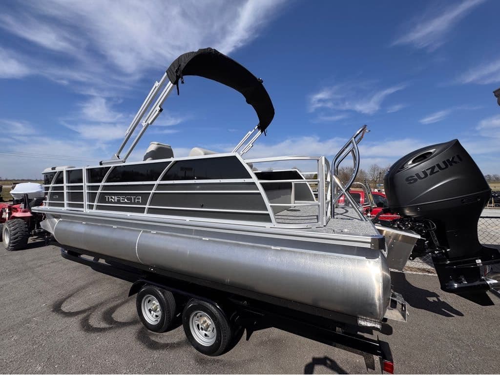 2025 Trifecta LE Series 24UL LE T - 28