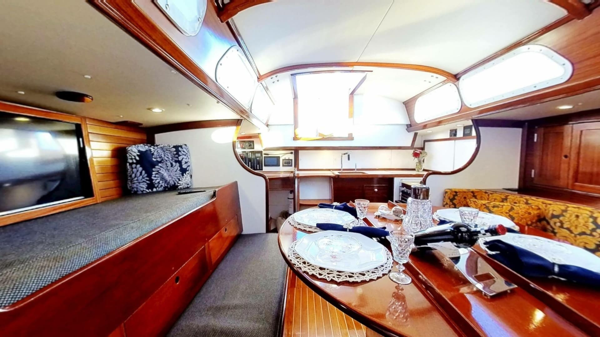 1970 Hinckley Bermuda 40 - Image 34
