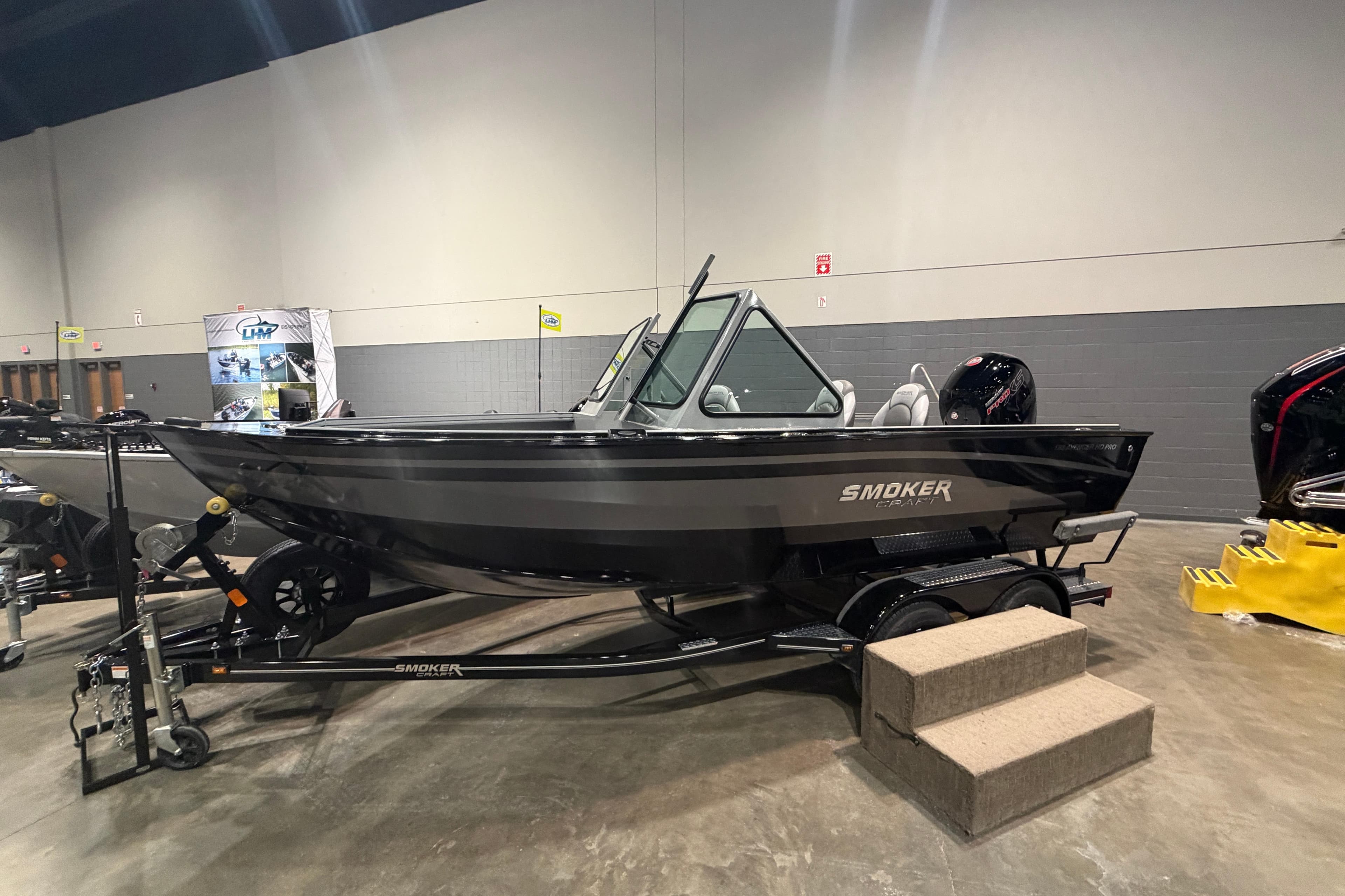 2026 Smoker Craft Avenger 188 HD Pro