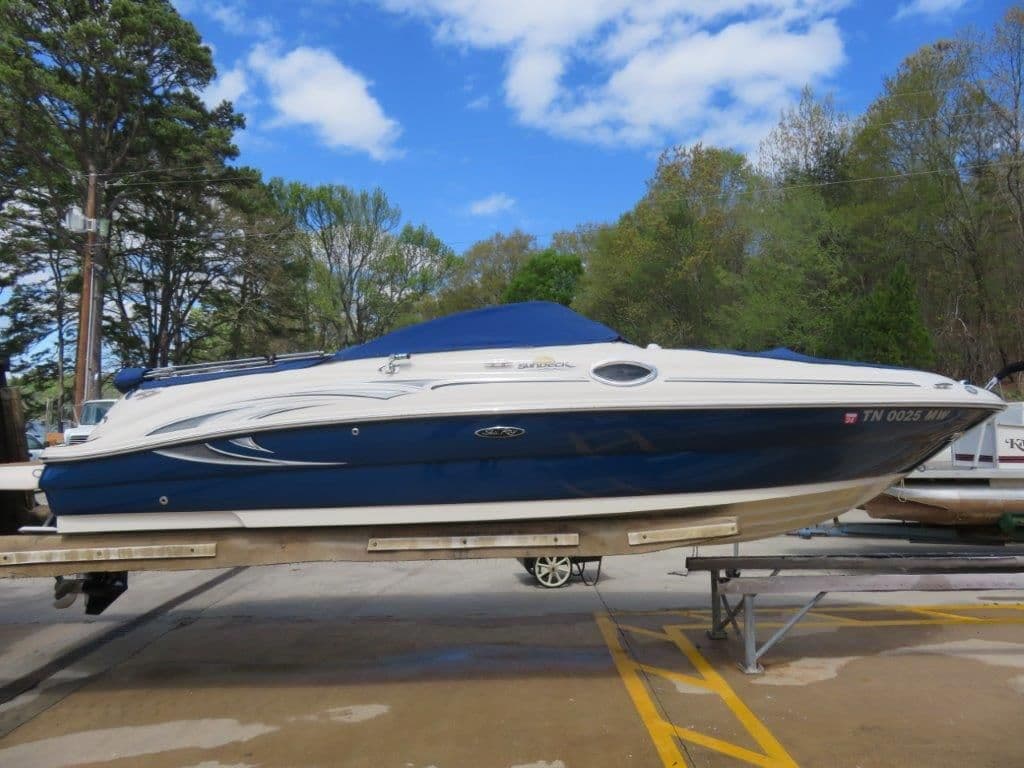 2006 Sea Ray 240 Sundeck