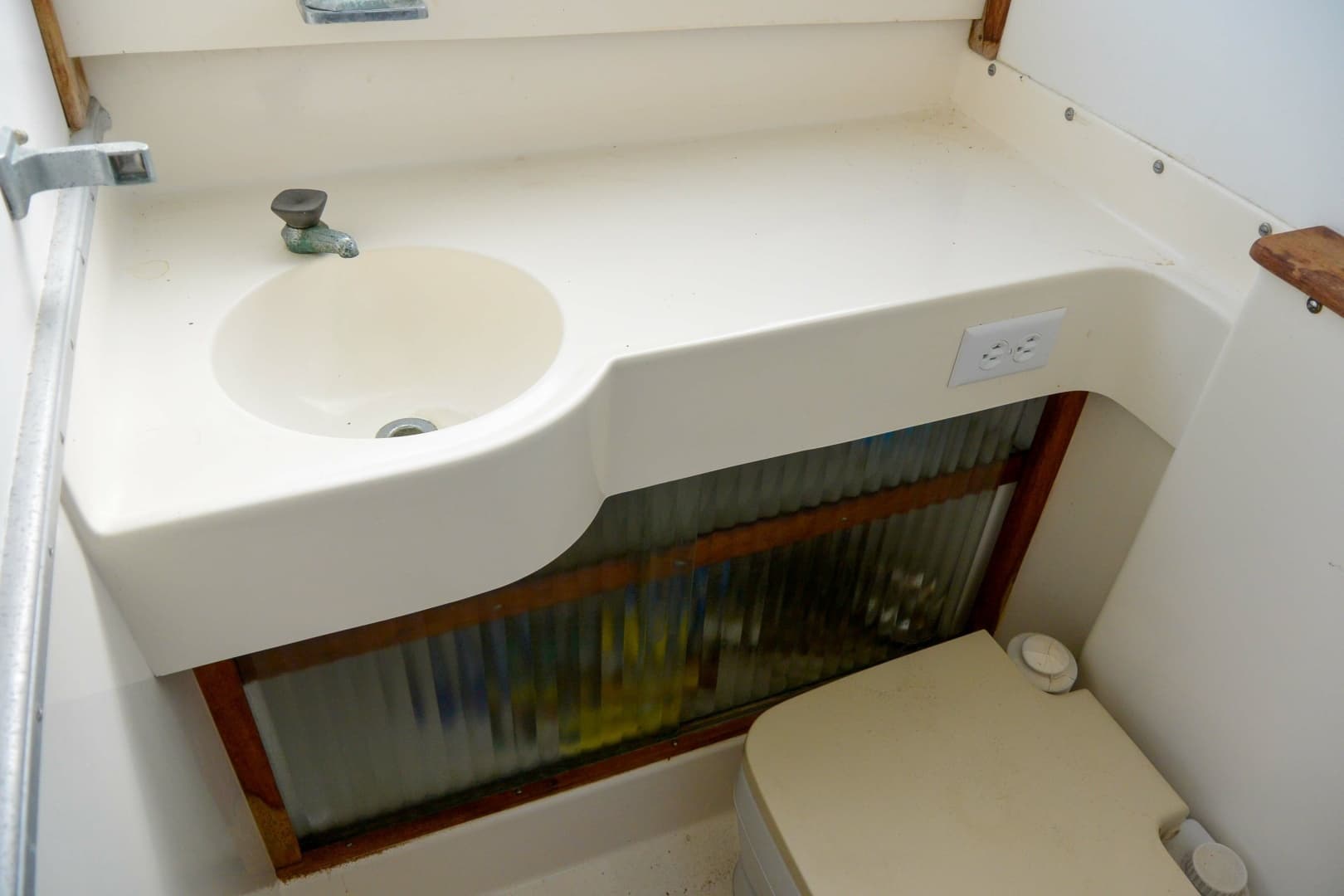 1972 Bertram Fly Bridge Cruiser - Image 31