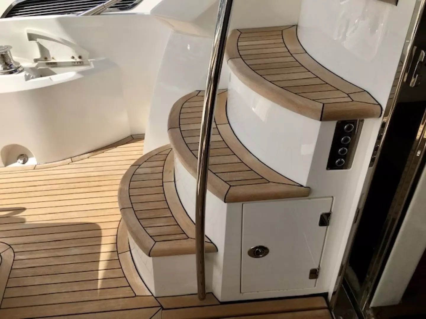 2015 Sunseeker Manhattan 55 - Image 12