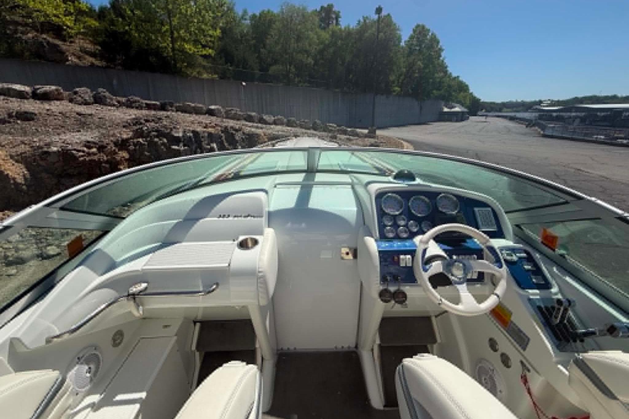 2007 Formula 353 FASTech boat cockpit with sleek design and modern controls.