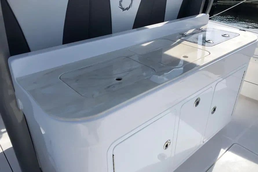2020 Fountain Powerboats 43 NX 5