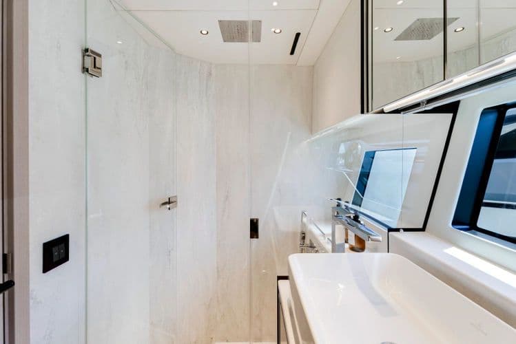 2026 Sunseeker Predator 55 - Image 40