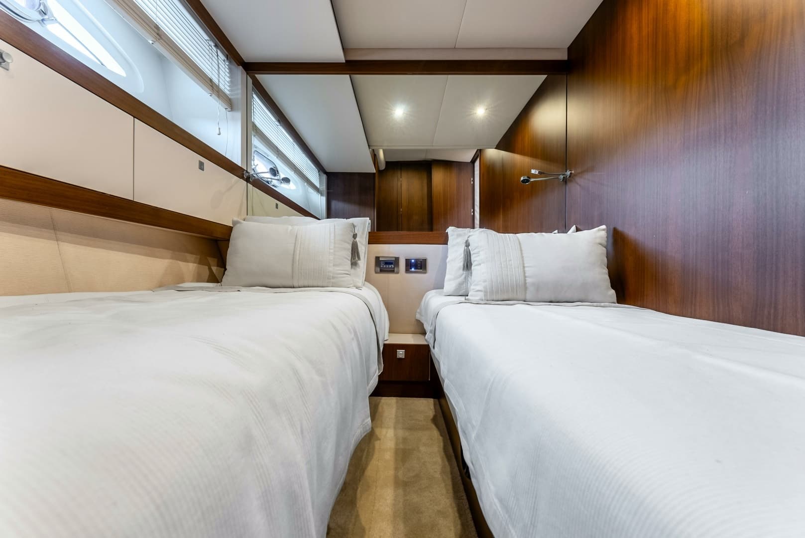 2012 Numarine — - Image 34