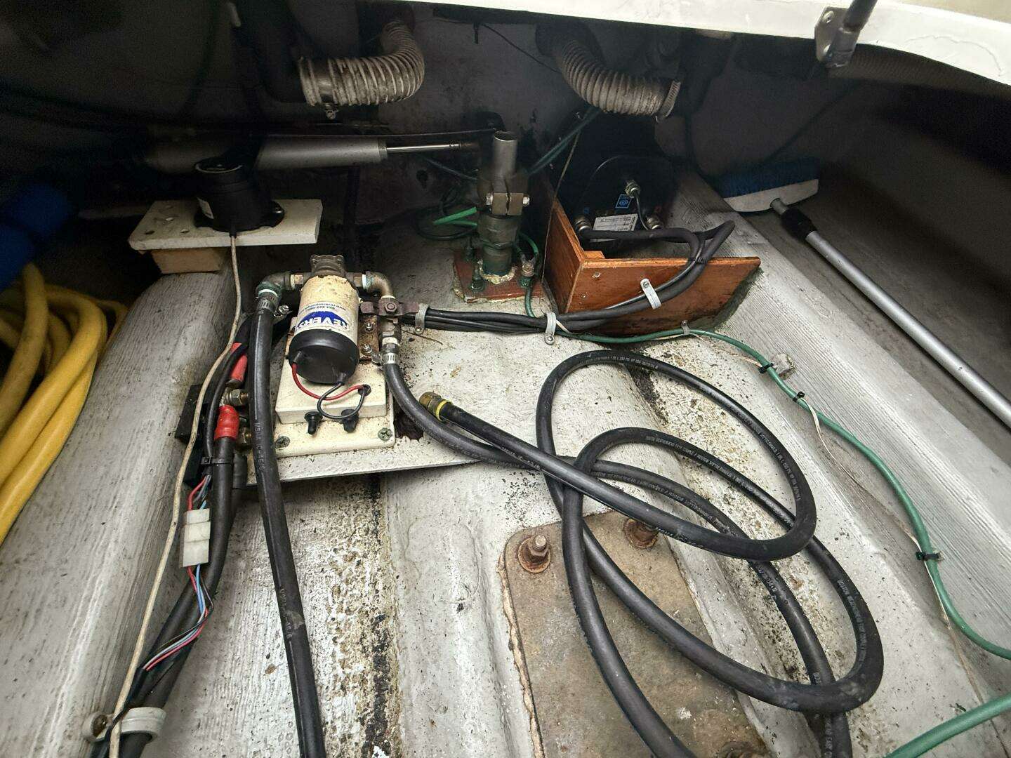 2005 Back Cove 26 Hardtop Express - Image 22