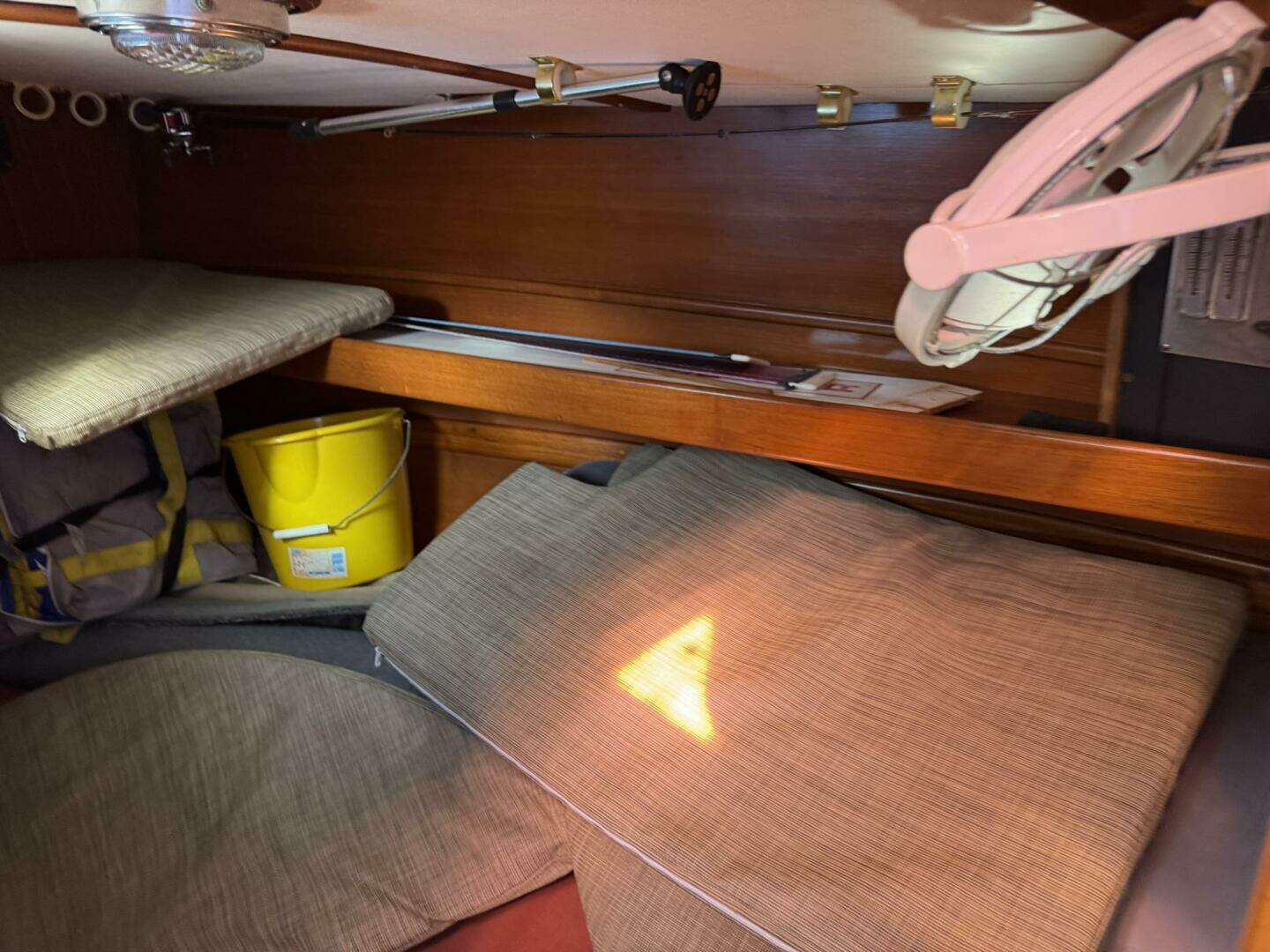 1987 Tayana 42 Vancover Aft Cabin - Image 112