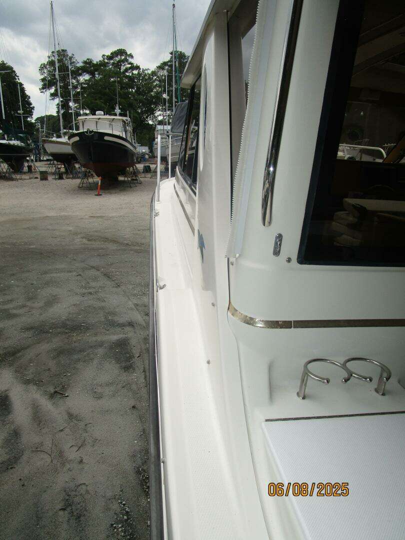 2012 Cutwater C28 - Image 11