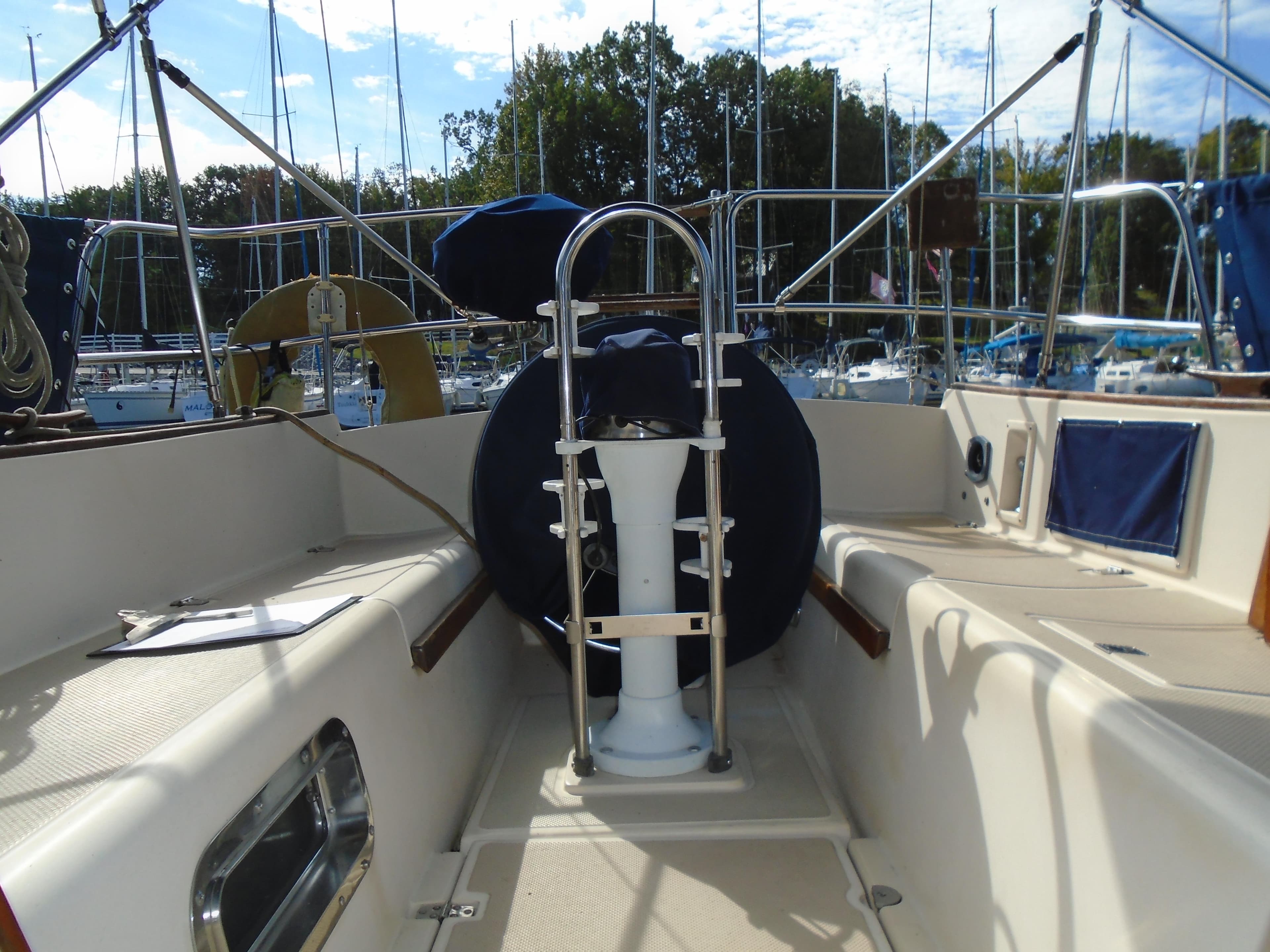 2002 Hunter 410 - 10
