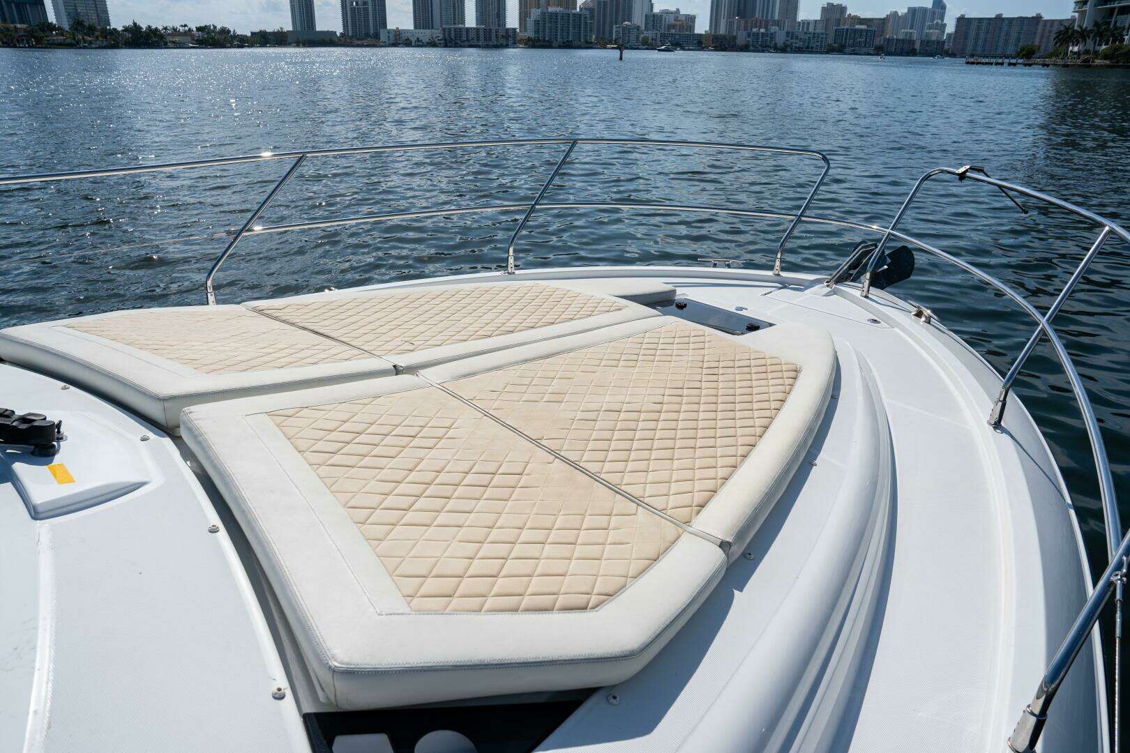 2017 Beneteau Gran Turismo 40 - Image 19