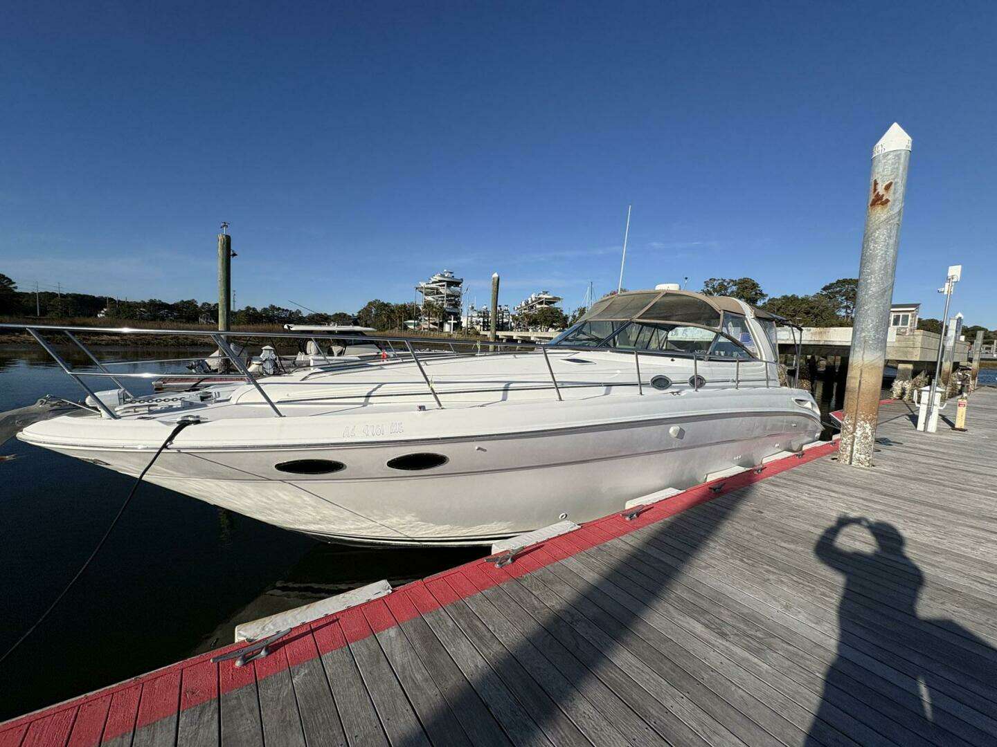 1999 Sea Ray 380 Sundancer - Image 5