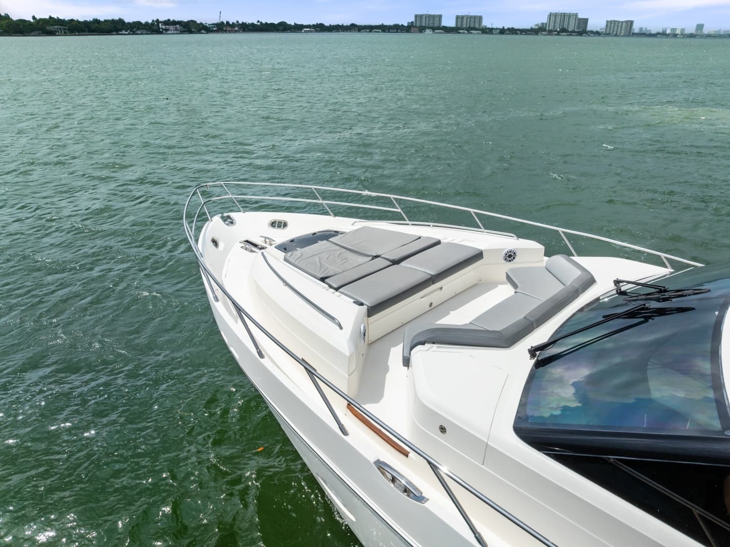 2014 Princess S72 - Image 6