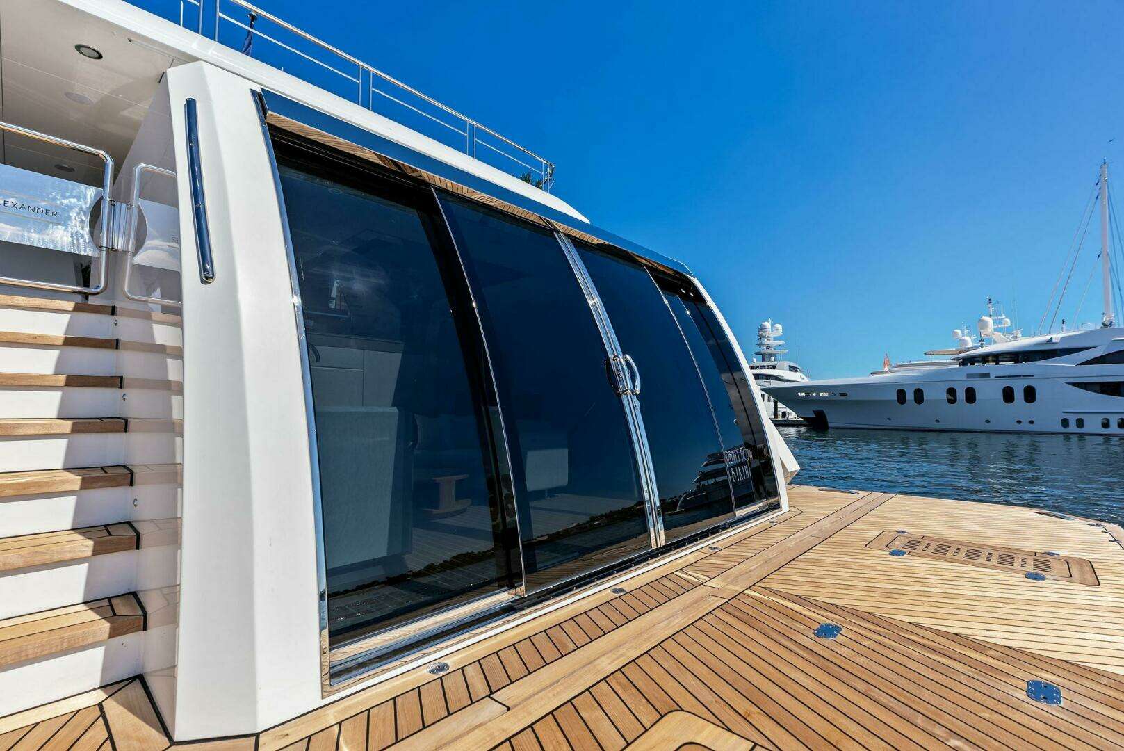 2024 Ocean Alexander 35 Revolution - Image 24
