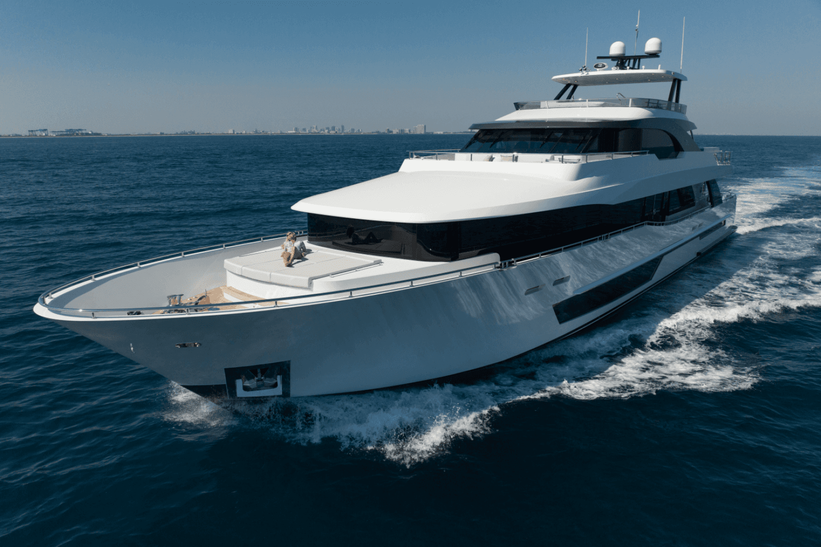 2027 Ocean Alexander 37L - Image 14
