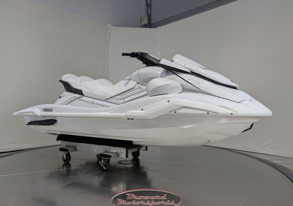 2026 Yamaha WaveRunners FX Cruiser SVHO®