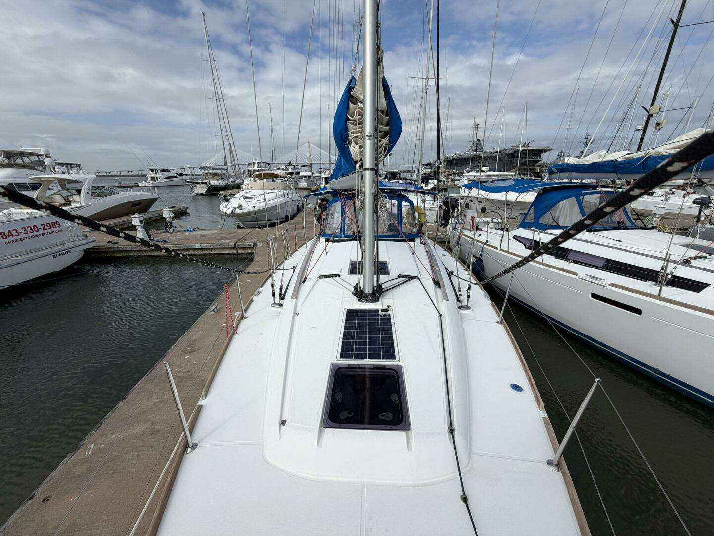 2018 Jeanneau Sun Odyssey 389 - Image 11