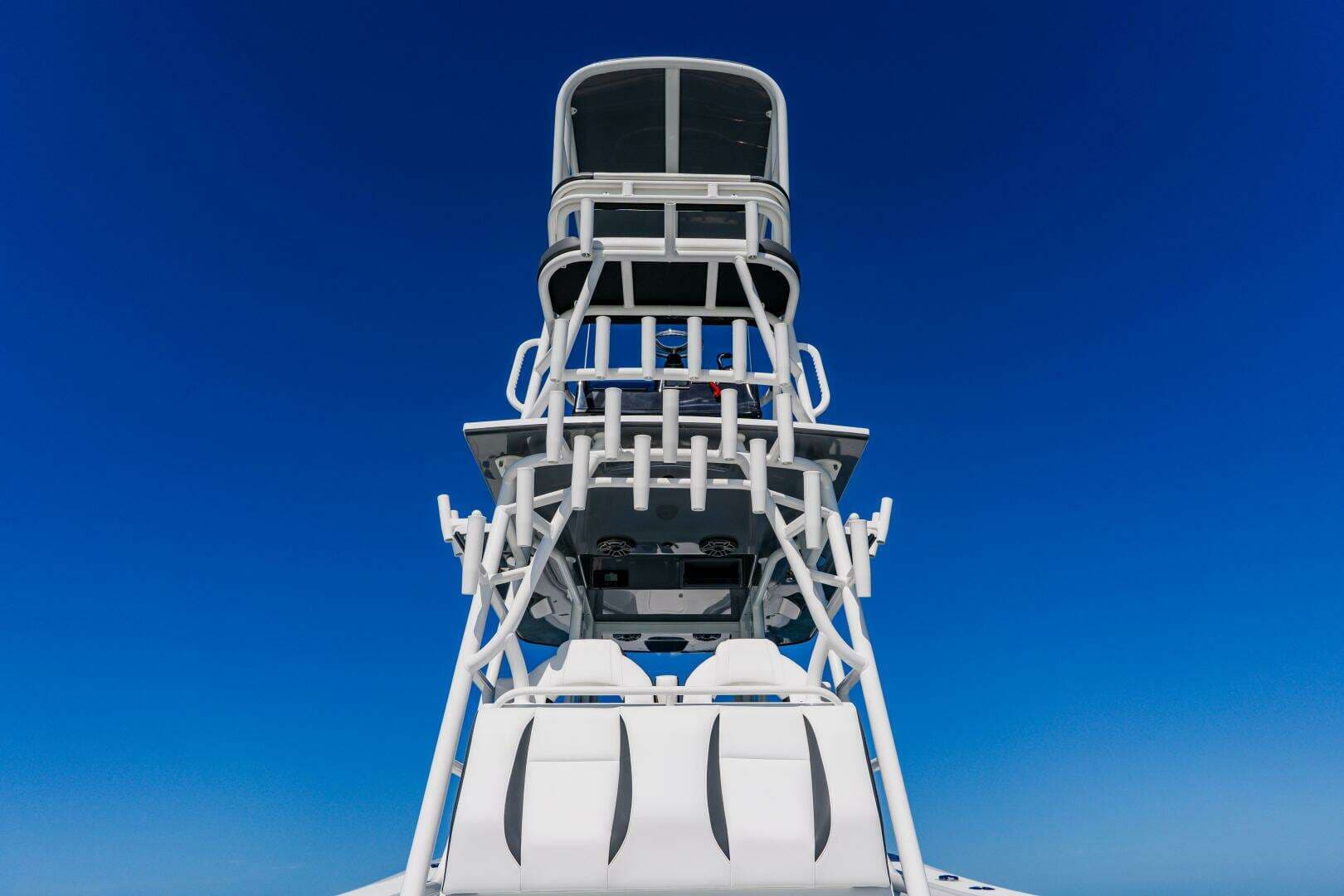 2025 Yellowfin 36 Offshore - Image 38