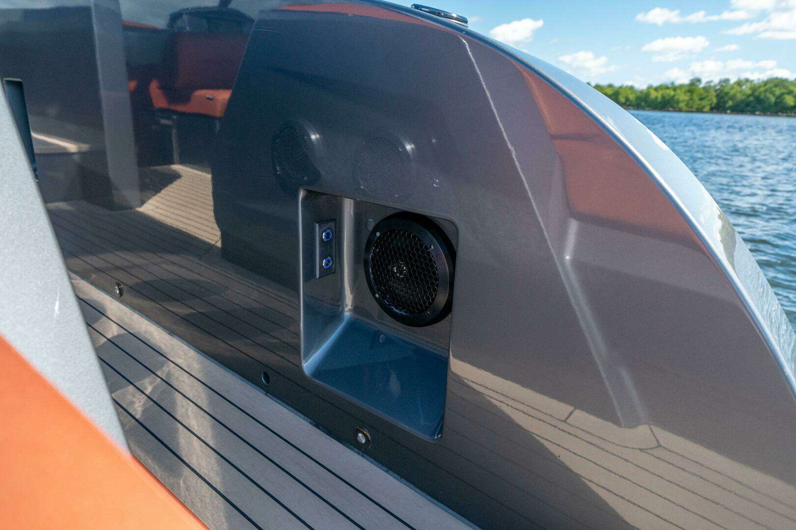 2022 Vanquish Yachts VQ45 - Image 9