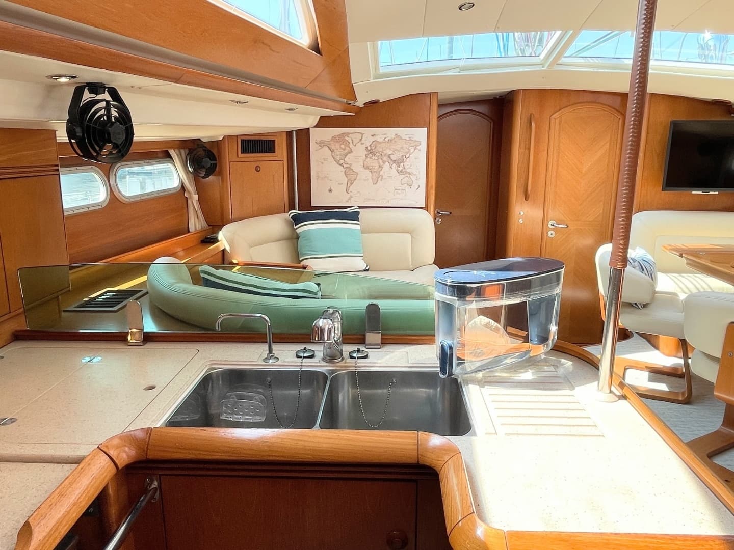 2007 Jeanneau Sun Odyssey 54 DS - Image 15