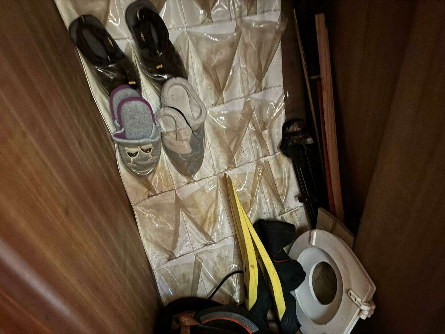 1987 Tayana 42 Vancover Aft Cabin - Image 87