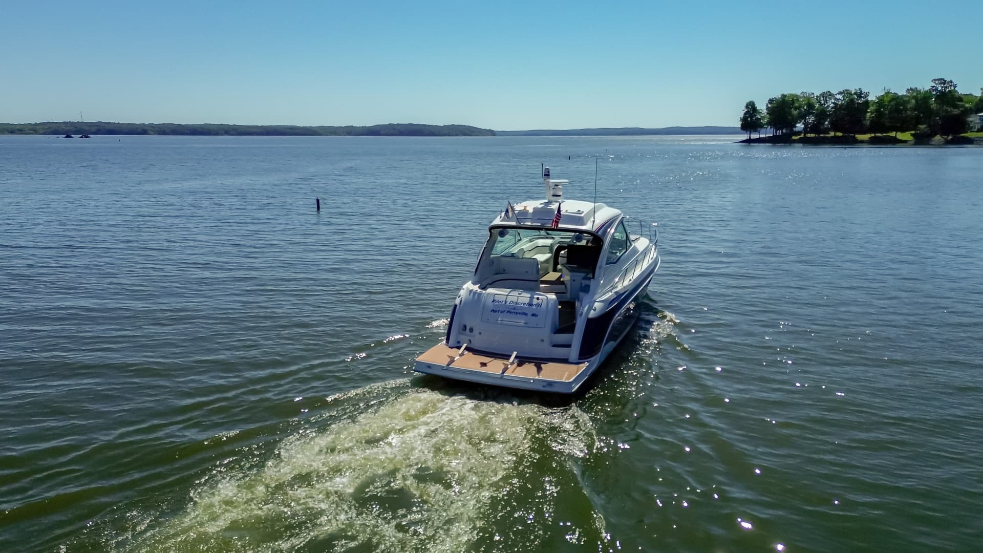 2008 Formula 45 Yacht - Image 11