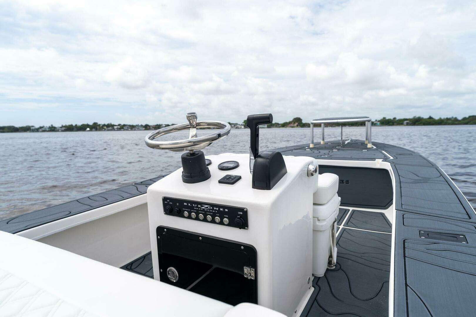 2025 BlueZones Boatworks 16' Flats - Image 69