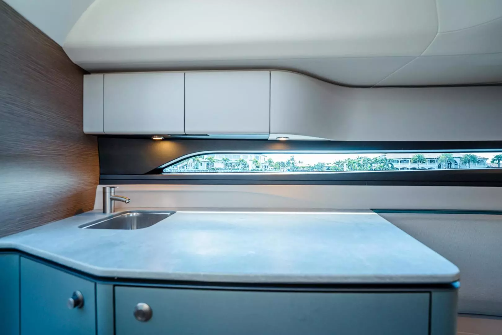 2022 Princess R Class 35 - Image 27