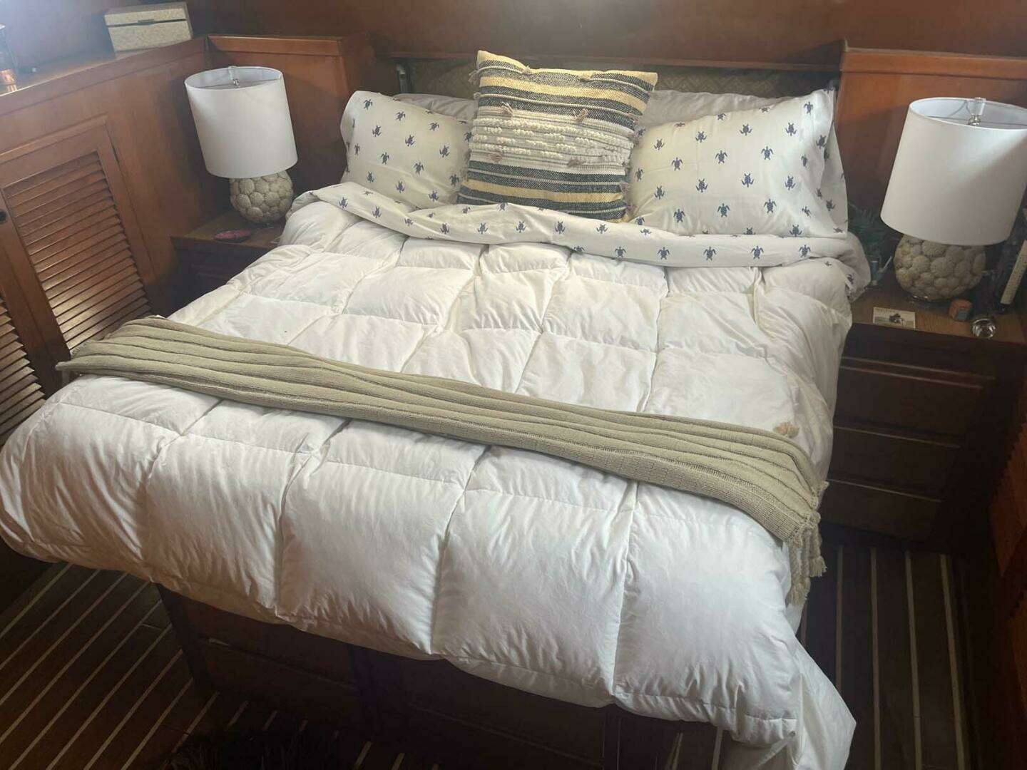 1985 DeFever 40 Offshore Cruiser - Image 22