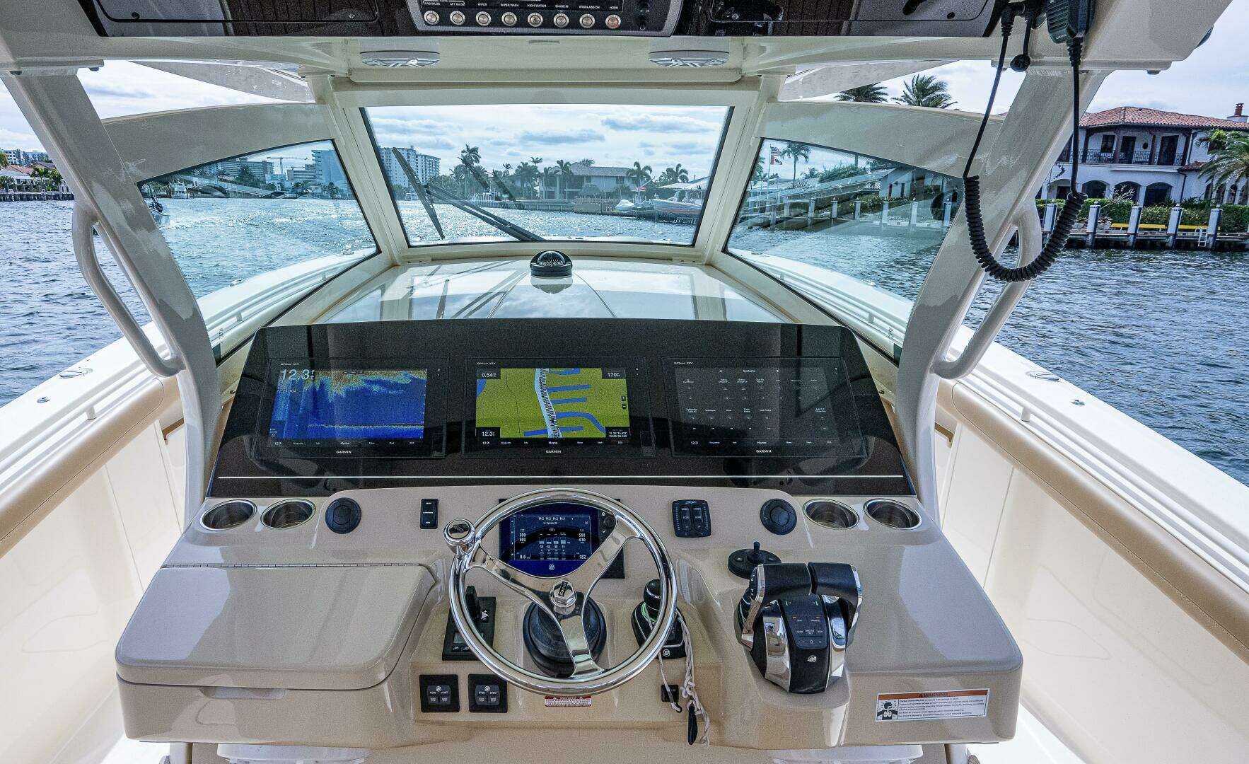 2019 Scout 420 LXF - Image 2