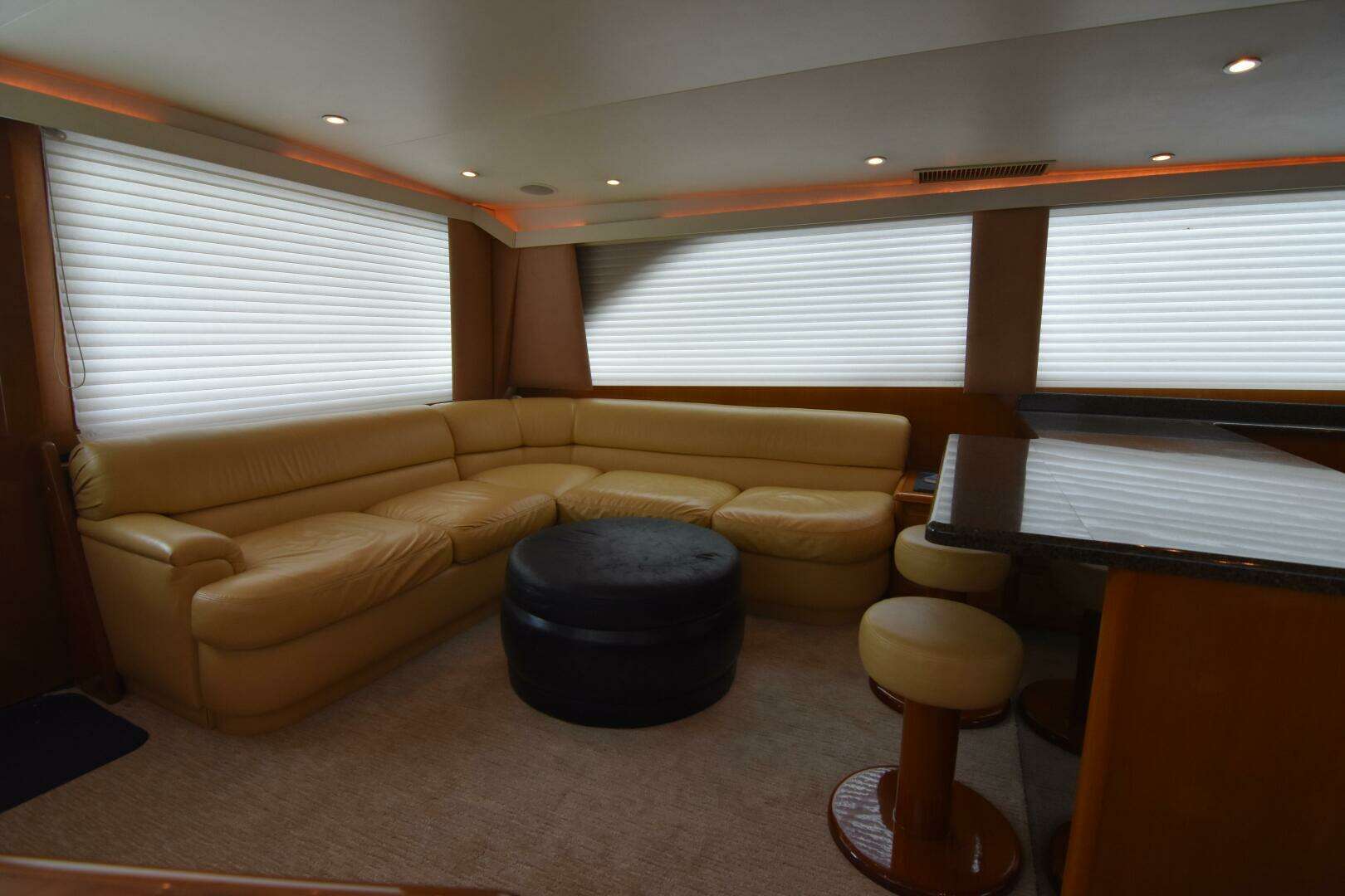 1999 Viking 58 Convertible - Image 13