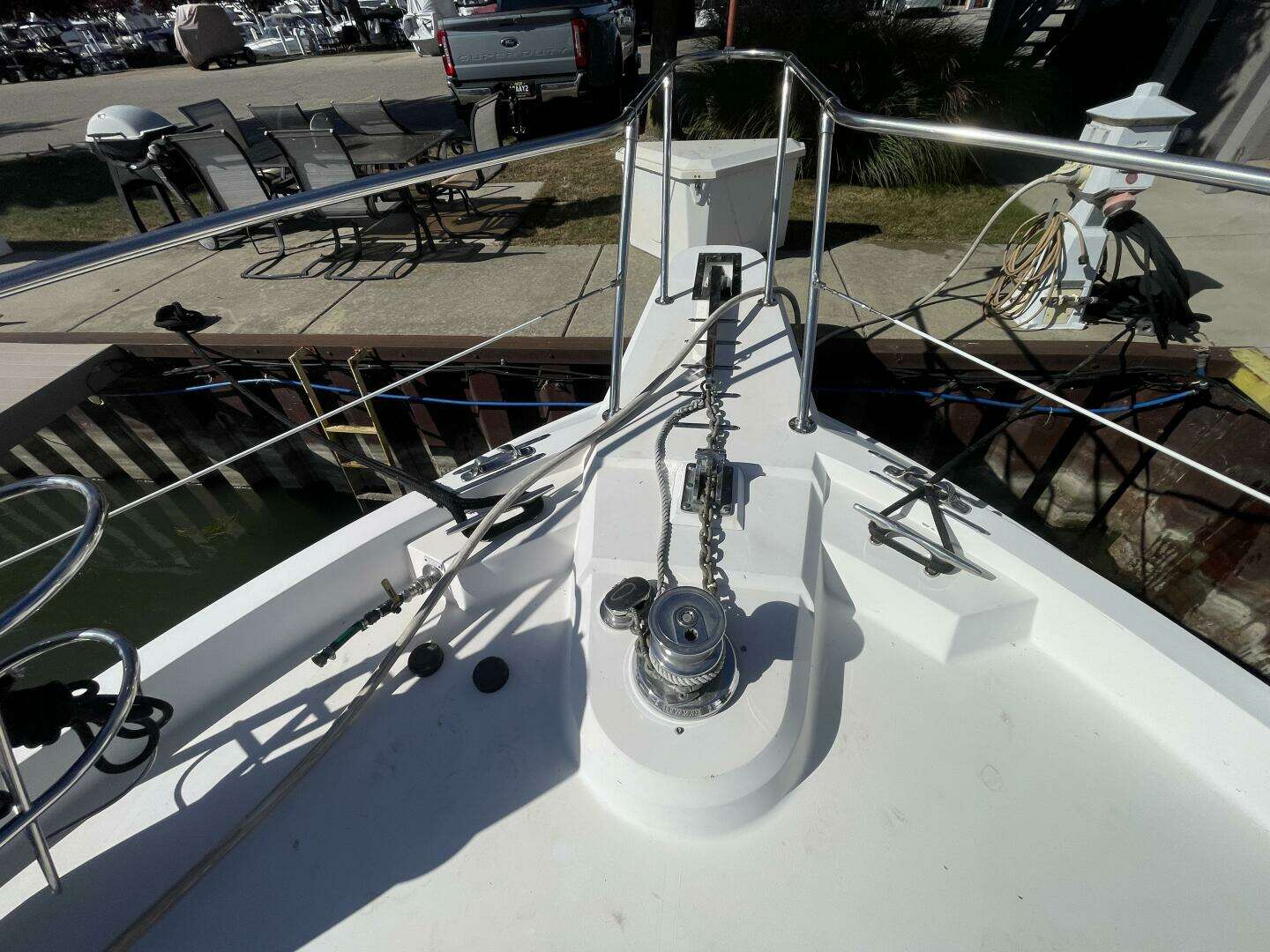 1993 Viking 50 Motor Yacht - Image 17
