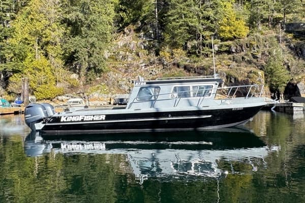 2018 KingFisher 2725 Weekender
