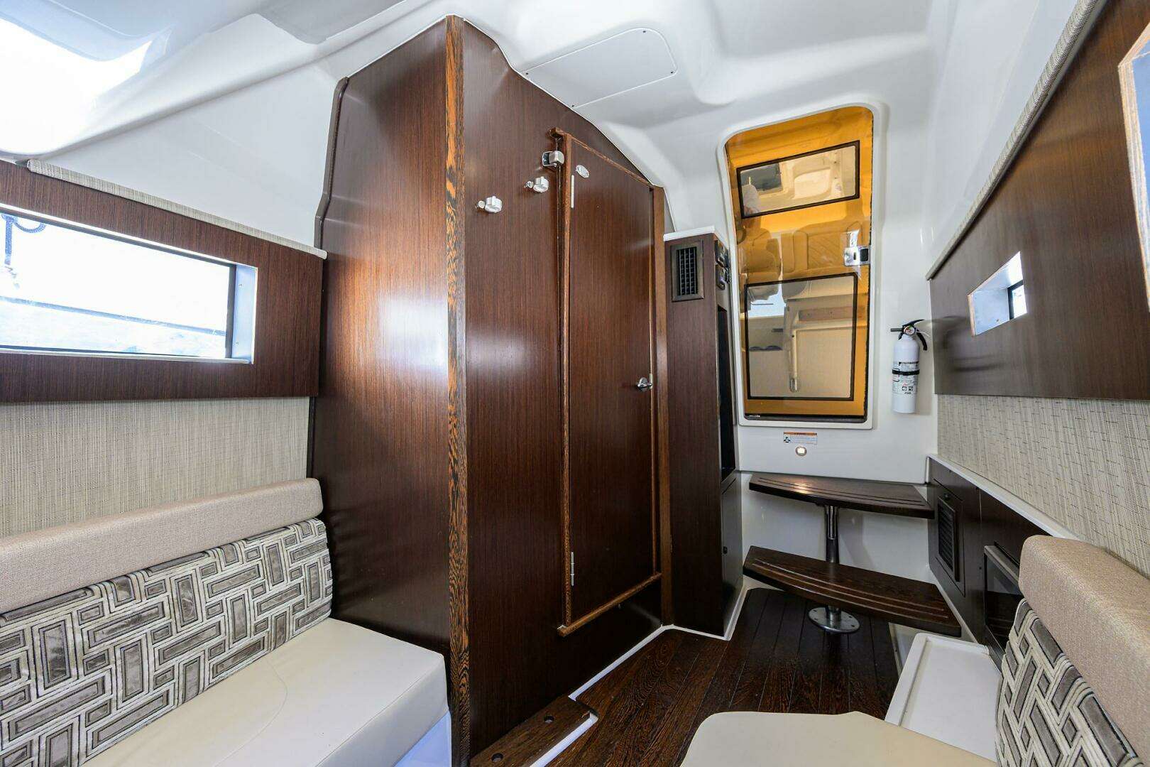 2021 Pursuit S 378 Sport - Image 3